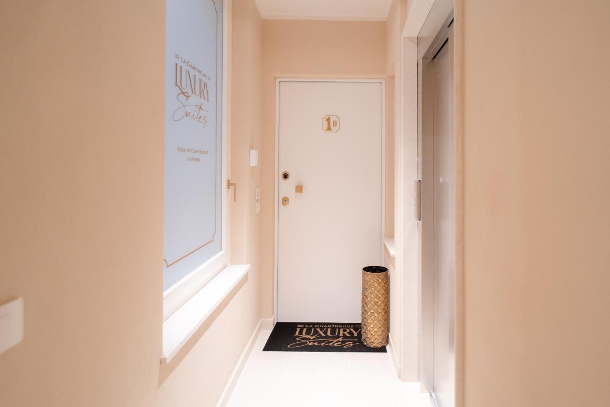 La Chartreuse Luxury Suites 파르마 외부 사진